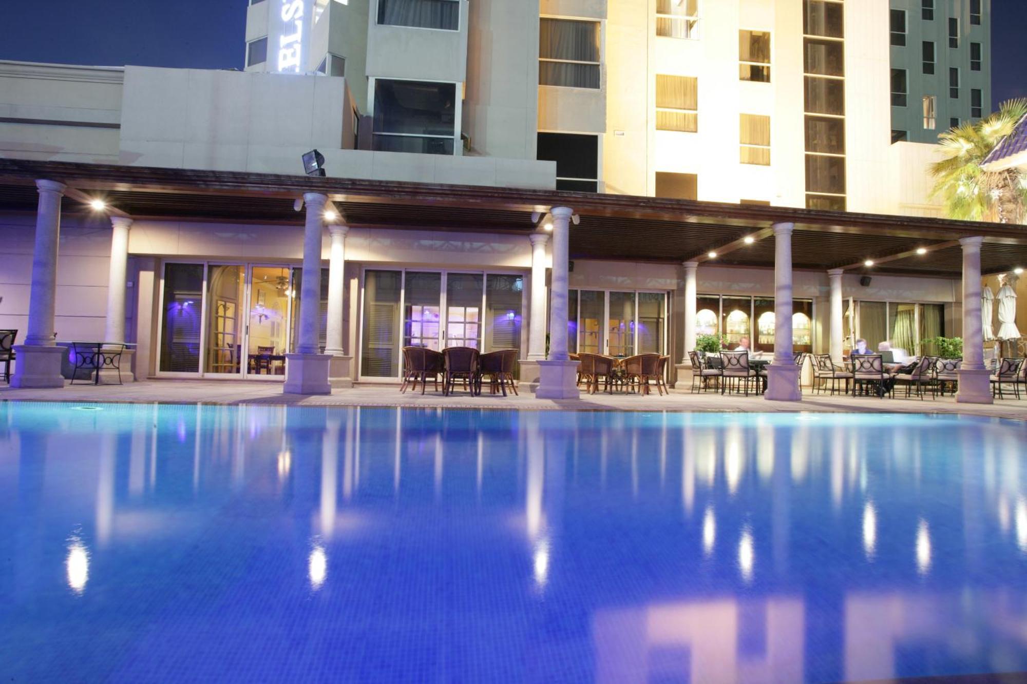 Chelsea Plaza Hotel Dubaï Extérieur photo