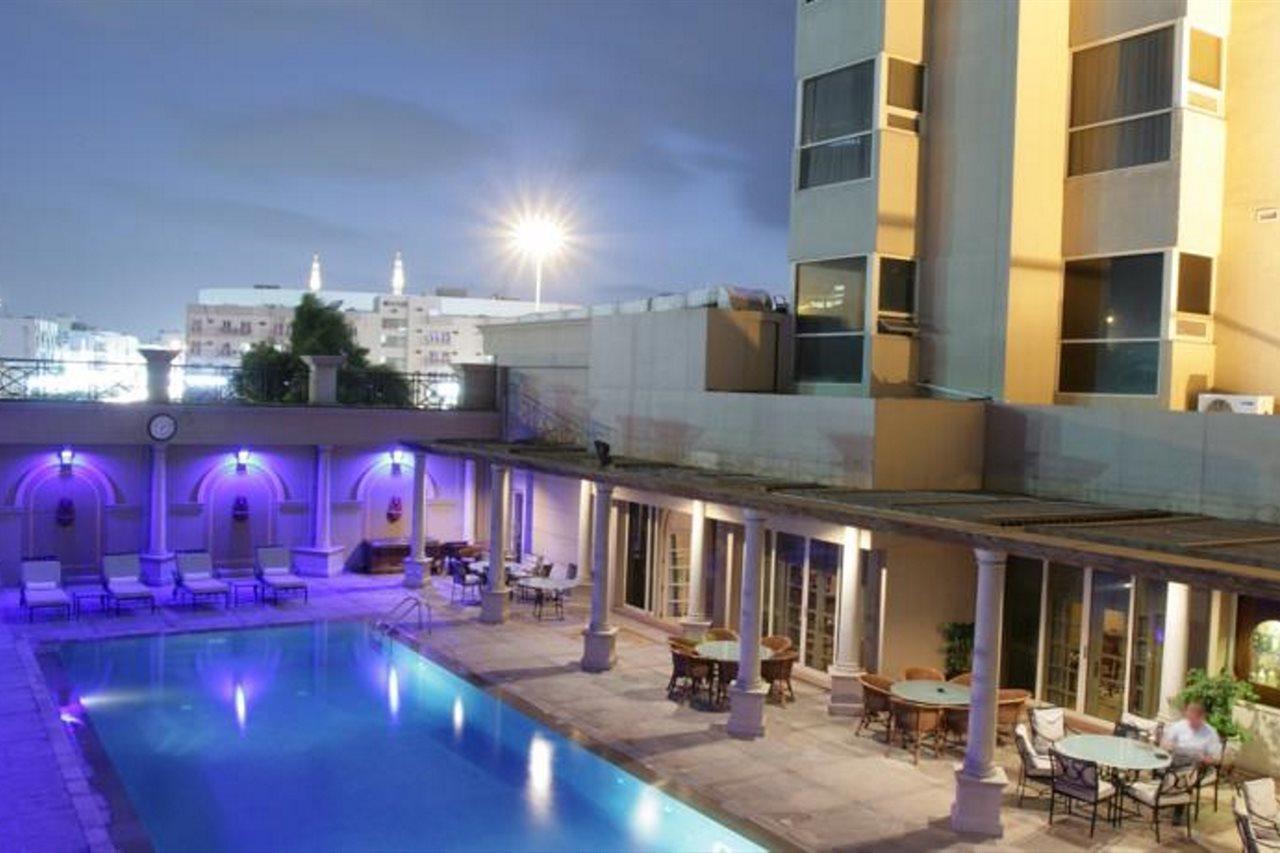 Chelsea Plaza Hotel Dubaï Extérieur photo